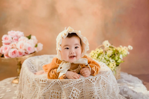 阿拉尔八个月宝宝拉奶瓣